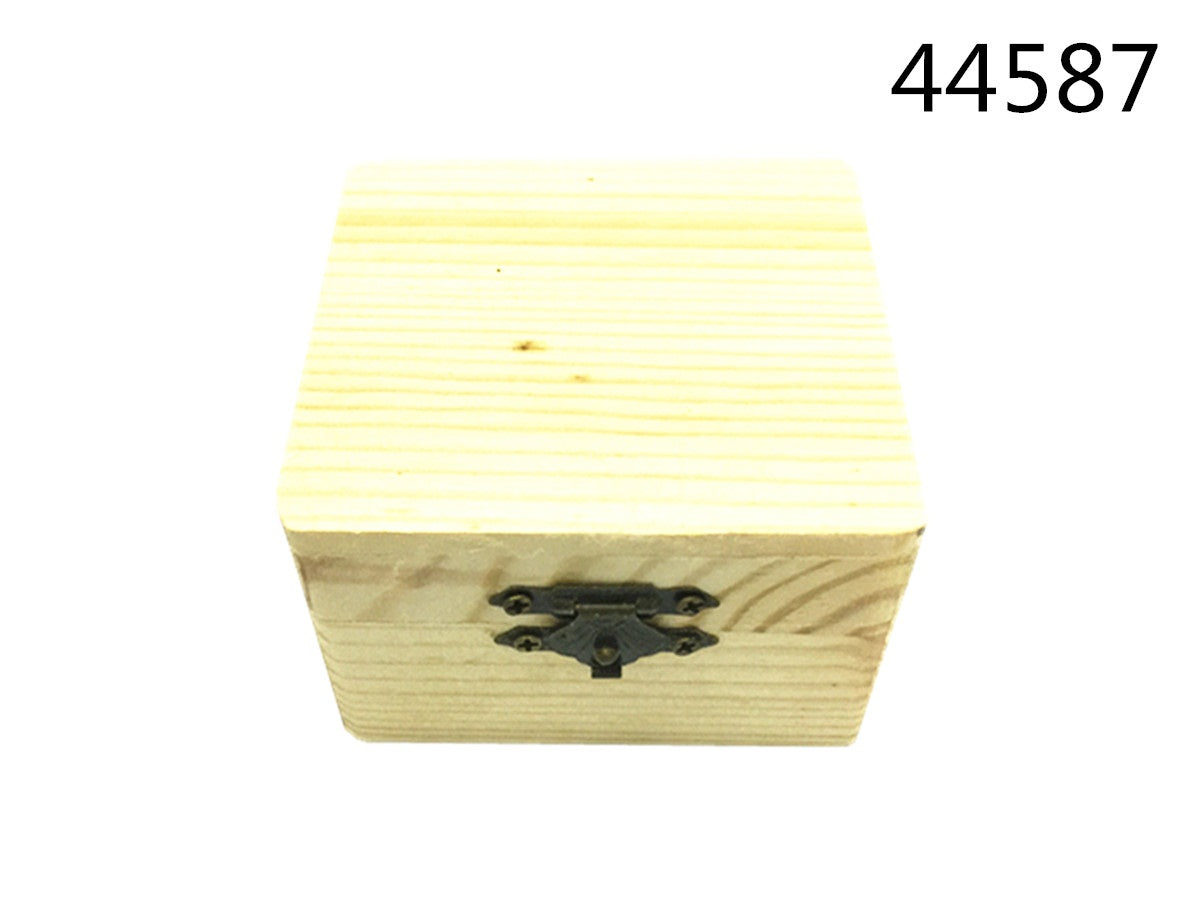 XFR44587 SCATOLA LEGNO 7.5X8CM
