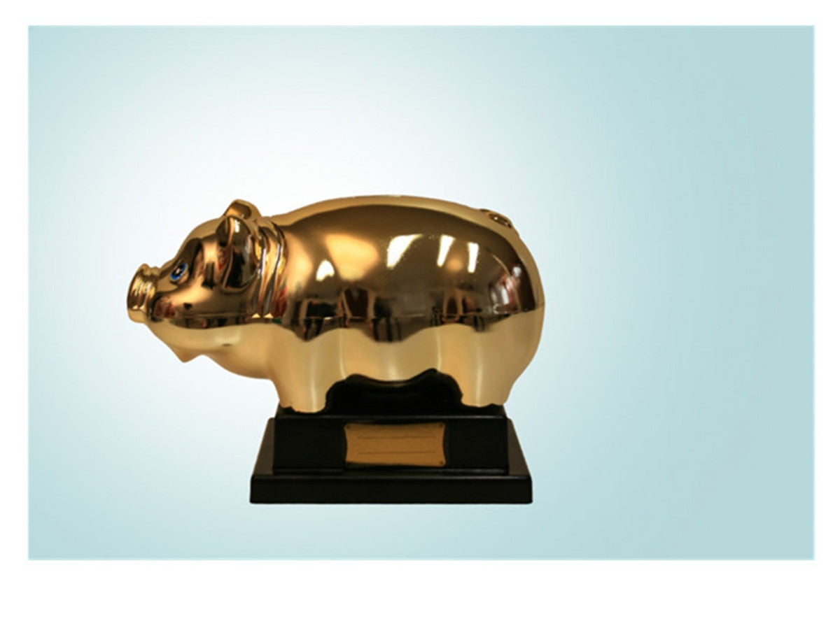 0821 PIG TROPHY